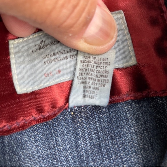 ABERCROMBIE & FITCH Classic
Denim Jacket  size M - Picture 8 of 11